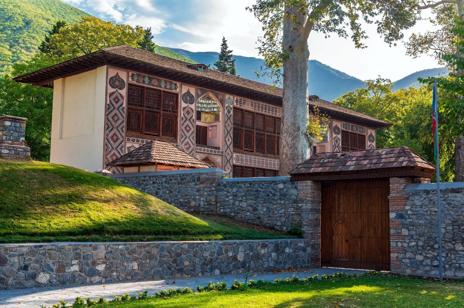 Шеки — древний город Азербайджана